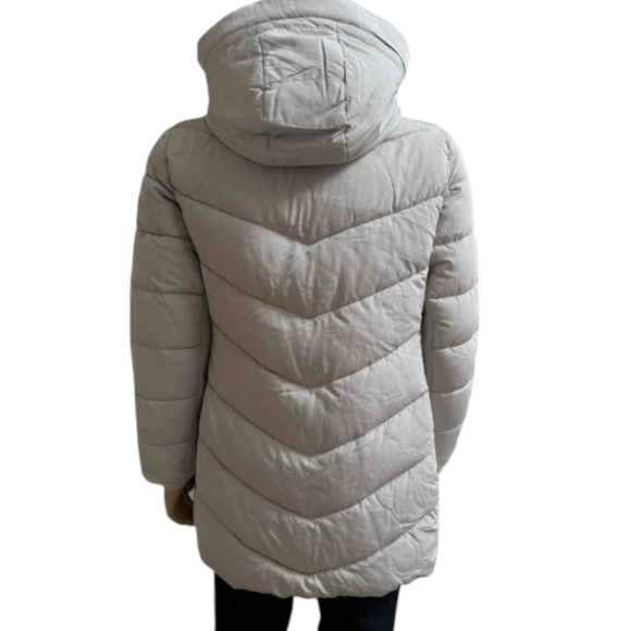 Andrew Marc cream Neutral Cozy Quilted  Faux Fur Trim Hooded Puffer Coat Sz XL - Picture 16 of 16